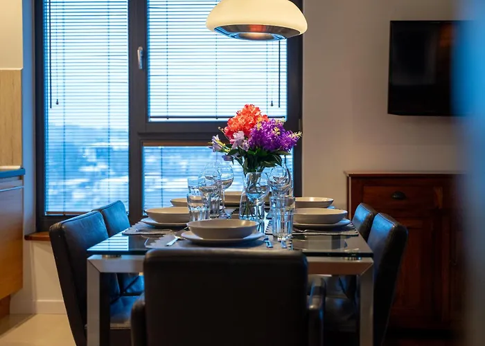 Gorczewska - Air Con, Metro & Balcony - By Rentujemy شقة وارسو