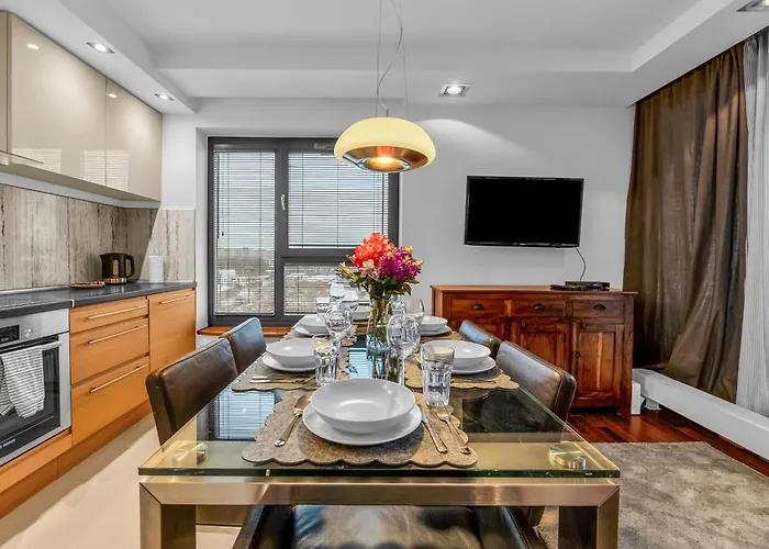 Gorczewska - Air Con, Metro & Balcony - By Rentujemy