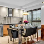 Gorczewska - Air Con, Metro & Balcony - By Rentujemy Apartment Warsaw